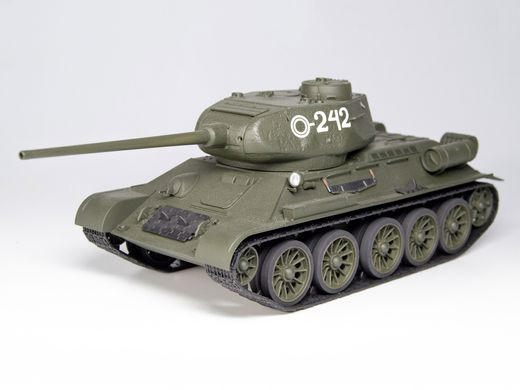 T-34-85 Радянський середній танк часів Другої світової війни, 1:35, ICM, 35367 (Збірна модель)