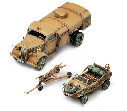 Наземный транспорт, серия 3 "Заправщик Tankwagen и Schwimwagen", 1:72, Academy, 13401 (Сборная модель)