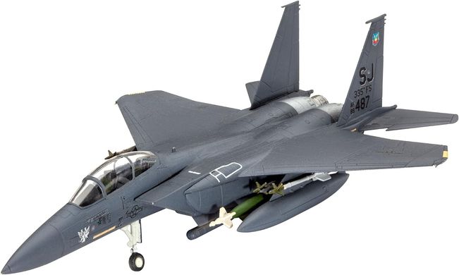 Збірна модель F-15E Strike Eagle & bombs, Винищувач Макдоннел-Дуглас, 1:144, Revell, 03972