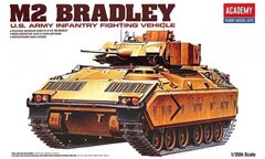 Боевая разведывательная машина M2 "Bradley", 1:35, Academy, 13237