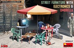 Уличная мебель с электроникой и зонтиком, 1:35, MiniArt, 35647 (Сборная модель)
