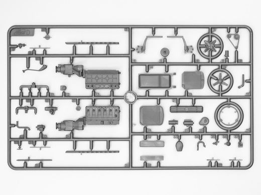 Admiral Saloon - Німецький пасажирський автомобіль 2МВ, 1:24, ICM, 24023 (Збірна модель)