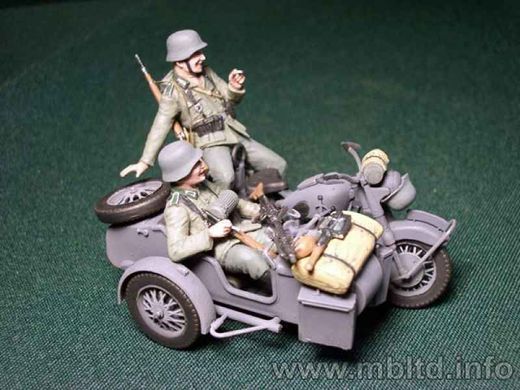 Німецькі мотоциклісти 1940-1943, збірні фігури 1:35, Master Box, 3539