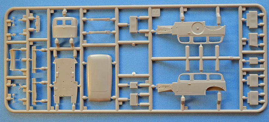 Легкий армейский грузовик WC-17(26) 1/2 ton 4x4 Carryall, 1:72, ACE, 72597 (Сборная модель)