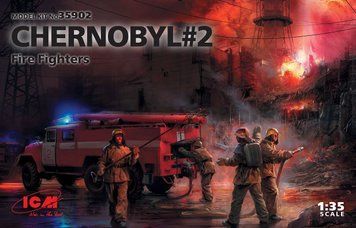Чернобыль#2. Пожарные (АЦ-40-137А, 4 фигуры и подставка для диорамы с фоном), ICM, 35902