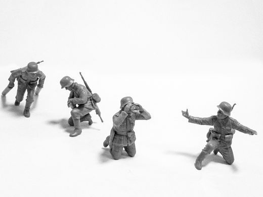 Збірна модель 7,62 cм Pak 36(r) німецька протитанкова гармата 2 Світової війни з обслугою, ICM, 35801