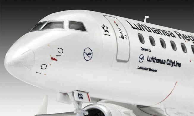 Пассажирский самолет Embraer 190 Lufthansa, 1:144, Revell, 63937 (Подарочный набор)