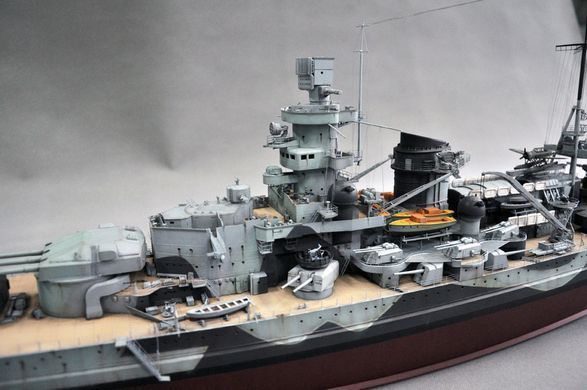Збірна модель Лінкор Scharnhorst 1:200, Trumpeter, 03715