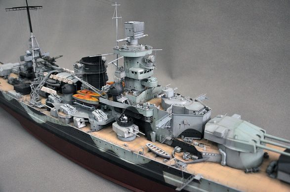 Збірна модель Лінкор Scharnhorst 1:200, Trumpeter, 03715