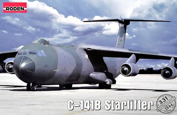 Военно-транспортный самолет Lockheed C-141B Starlifter, 1:144, Roden, 331 (Збоная модель)