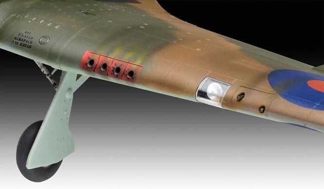 Сборная модель Hawker Hurricane Mk. IIb, 1:32, Revell, 04968