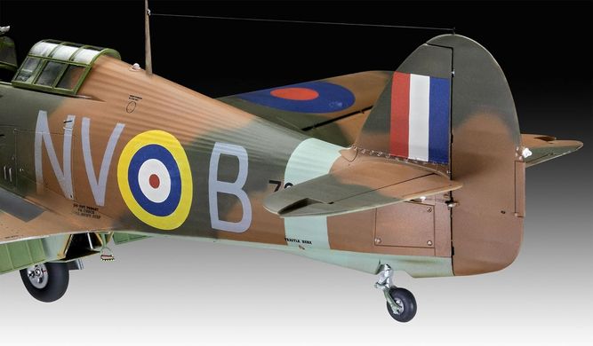 Сборная модель Hawker Hurricane Mk. IIb, 1:32, Revell, 04968