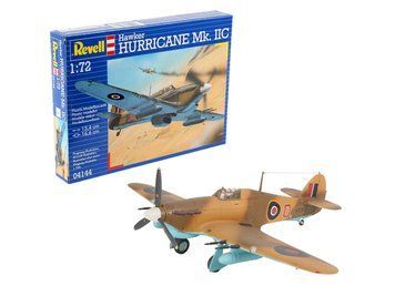 Сборная модель самолета Hawker Hurricane Mk. IIC, 1:72, Revell, 04144