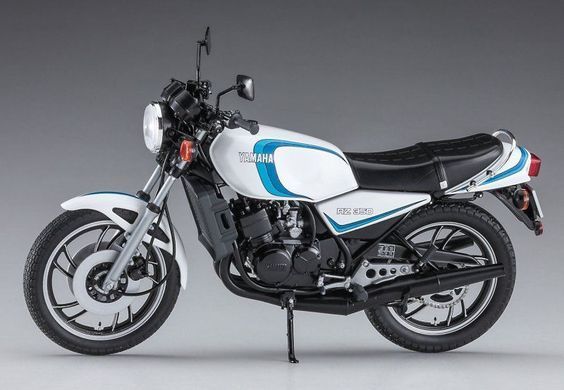 Збірна модель Мотоцикл Yamaha RZ350 (4U0) (1981), 1:12, Hasegawa, 21515