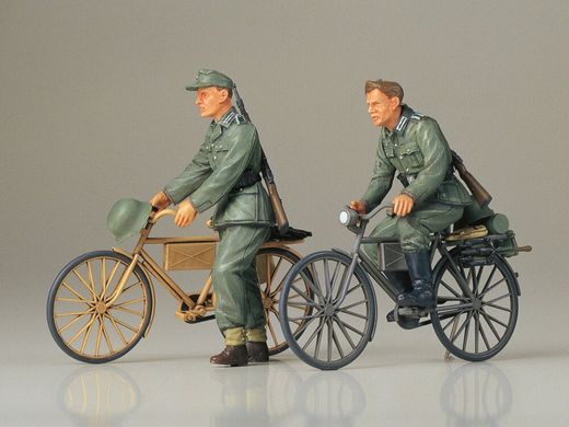 Набор "German soldiers with bicycles", Немецкие солдаты с велосипедами, 1:35, Tamiya, 35240