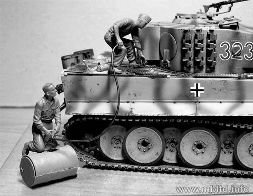 Немецкие танкисты, Вторая мировая война, сборные фигуры 1:35, Master Box, 35160