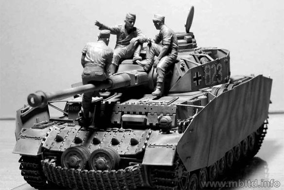 Немецкие танкисты, Вторая мировая война, сборные фигуры 1:35, Master Box, 35160